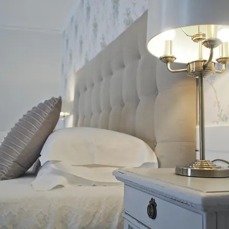 Le Sei Dame Hotel Bardi