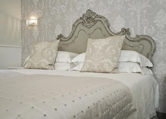 Le Sei Dame Hotel Bardi