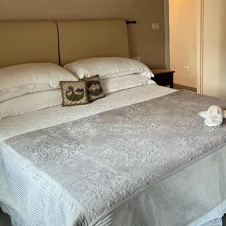 Hotel Le Sei Dame *