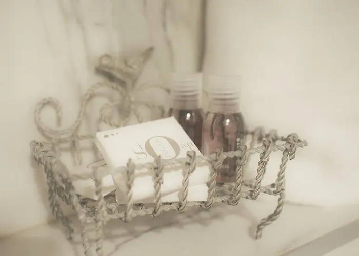 Hotel Le Sei Dame Bardi